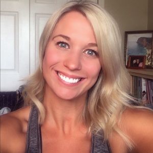 Meet your Posher, Kelly